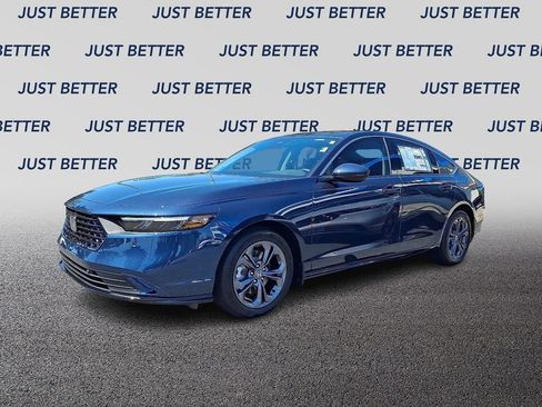 New 2025 Honda Accord EX-L image 2