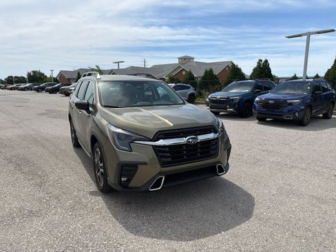 Certified 2024 Subaru Ascent Touring AWD/4WD image 12