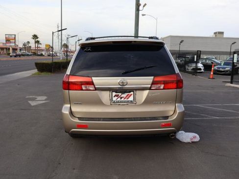 Used 2005 Toyota Sienna LE image 6
