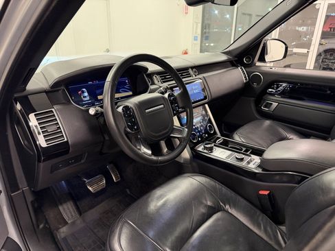 Used 2020 Land Rover Range Rover Autobiography image 39