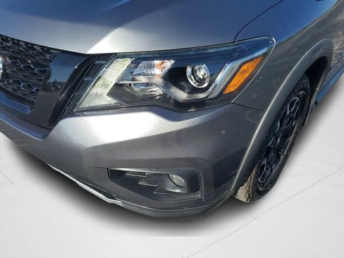 Used 2020 Nissan Pathfinder SL FWD image 27