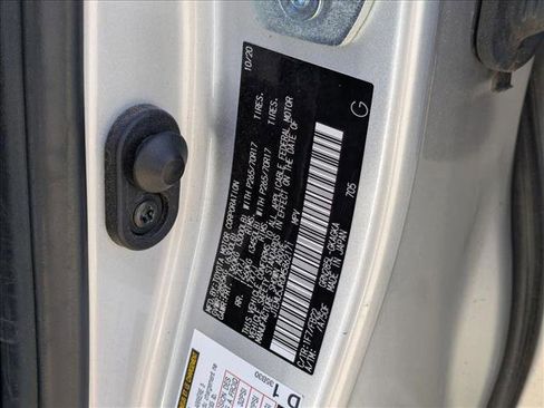 Used 2021 Toyota 4Runner SR5 image 21