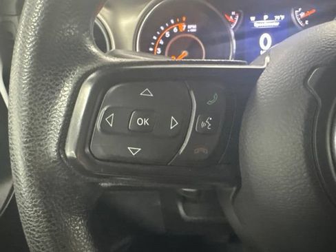 Used 2021 Jeep Gladiator Sport w/ Trailer Tow Package AWD/4WD image 16