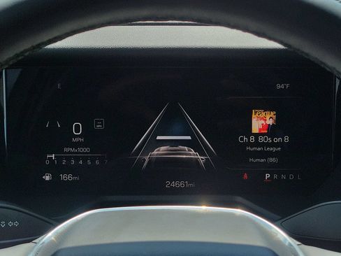 Used 2025 GMC Acadia Elevation FWD image 12