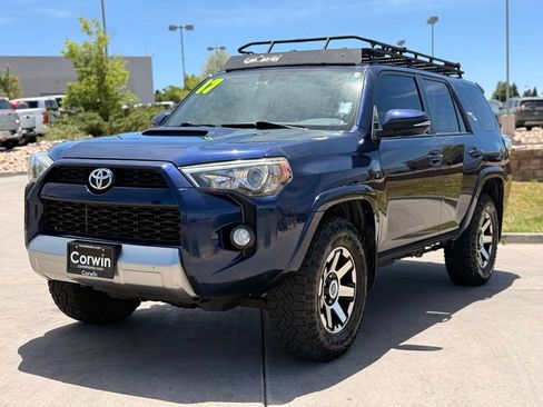 Used 2017 Toyota 4Runner TRD Off-Road Premium AWD/4WD image 3