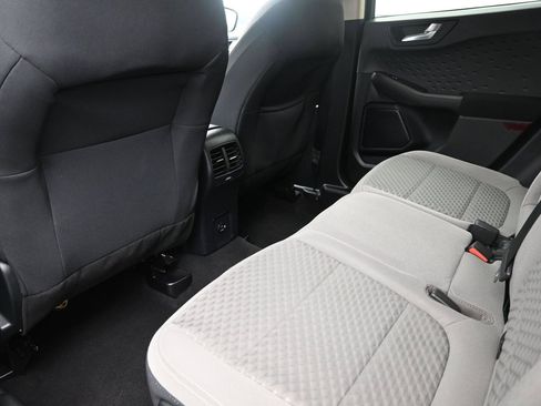 Used 2020 Ford Escape SE FWD image 22