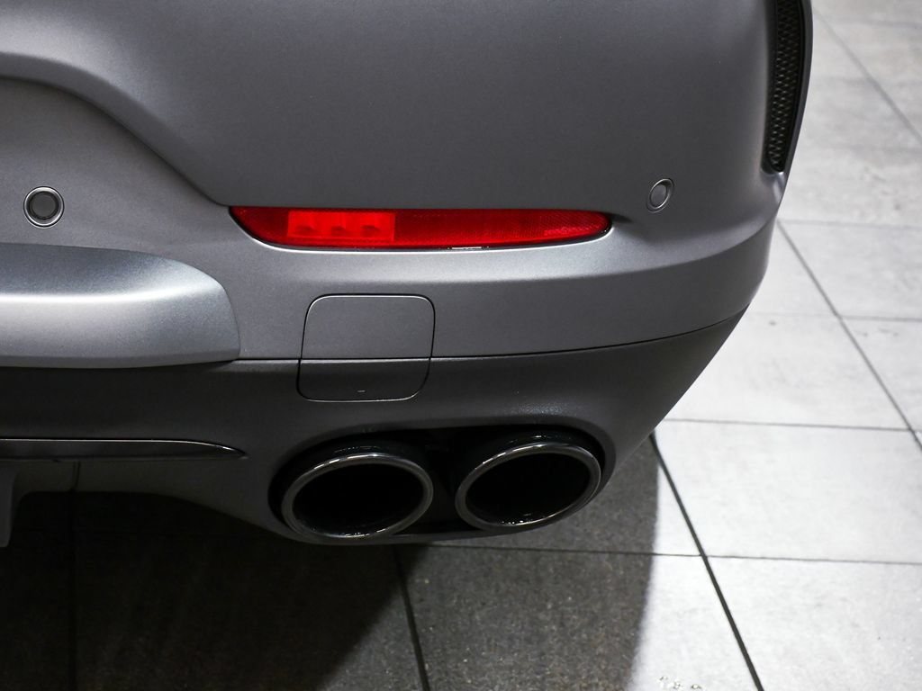 Used 2022 Mercedes-Benz AMG GT 53 image 96