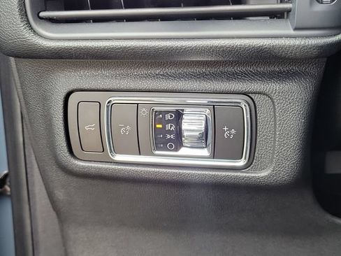 Certified 2024 Lincoln Corsair FWD image 13