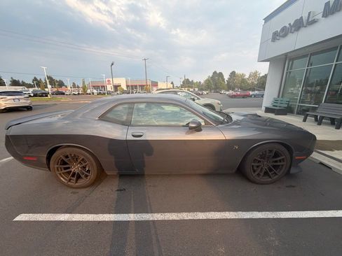 Used 2021 Dodge Challenger R/T Scat Pack w/ Shaker Package RWD image 9