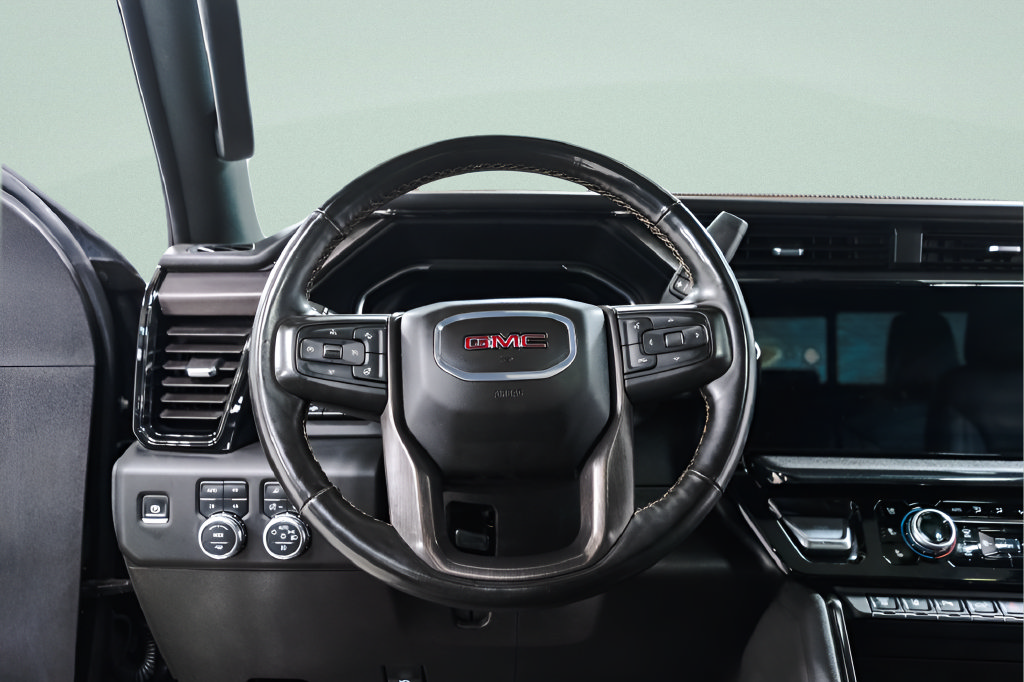 Used 2024 GMC Sierra 2500 AT4 w/ AT4 Premium Plus Package AWD/4WD image 9