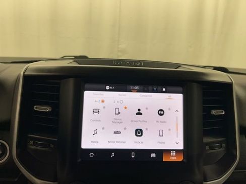 Used 2022 RAM 1500 Big Horn AWD/4WD image 16