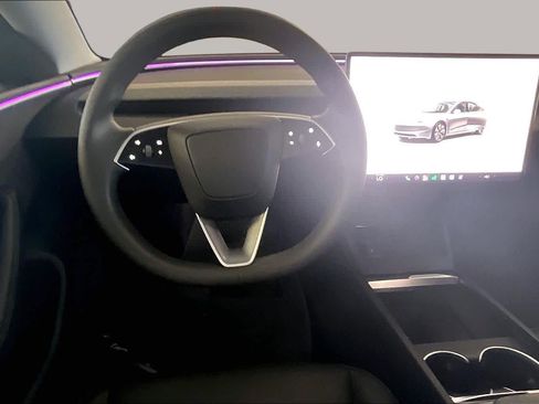 Used 2025 Tesla Model 3 Long Range AWD/4WD image 5