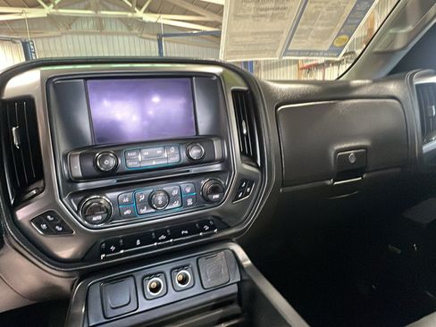 Used 2016 Chevrolet Silverado 1500 LTZ Z71 w/ LTZ Plus Package AWD/4WD image 13