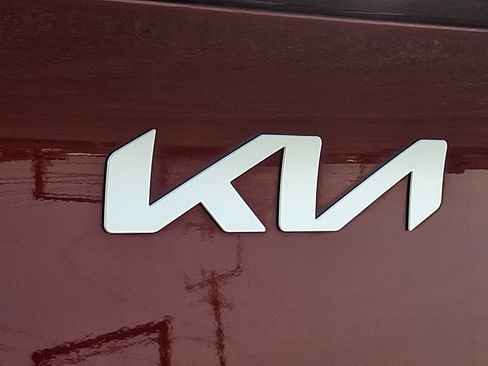 Used 2024 Kia Sportage X-Line AWD/4WD image 32