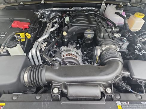 New 2026 Jeep Gladiator Sport AWD/4WD image 34
