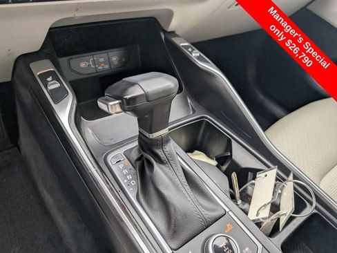 Used 2024 Kia Sorento S AWD/4WD image 21