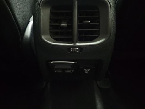 Used 2020 Jeep Cherokee High Altitude image 13