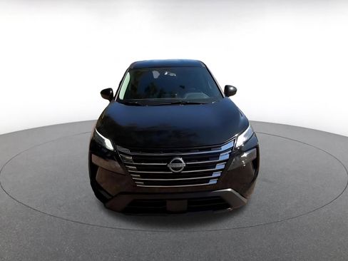 Used 2025 Nissan Rogue SV image 4