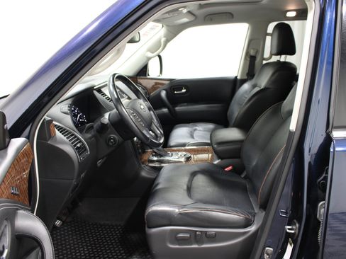 Used 2020 Nissan Armada SL w/ Premium Package RWD image 3