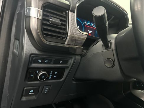 Used 2023 Ford F150 Platinum image 37