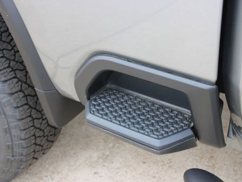 New 2026 Chevrolet Silverado 2500 Custom w/ Custom Convenience Package image 18