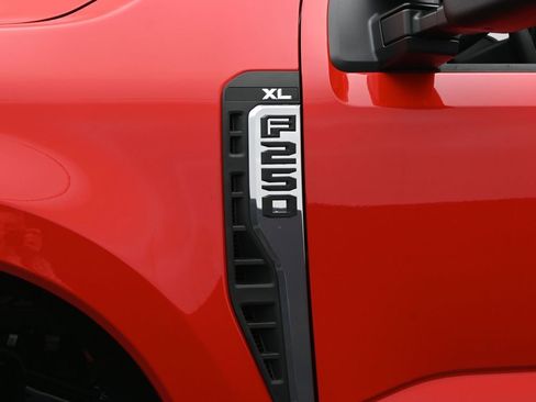 New 2026 Ford F250 XL image 25