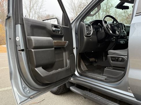 Used 2019 Chevrolet Silverado 1500 RST w/ All-Star Edition image 11