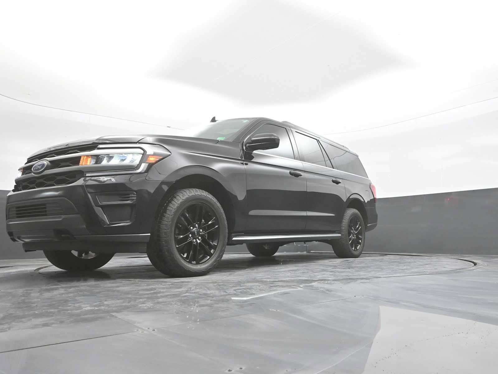 Used 2023 Ford Expedition Max XLT AWD/4WD image 49
