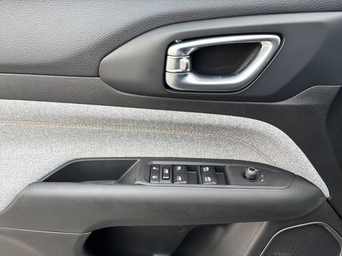 New 2026 Jeep Compass Latitude AWD/4WD image 23