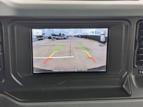 Used 2023 Ford Bronco Black Diamond w/ Sasquatch Package image 13