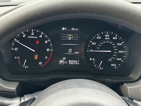 Used 2024 Subaru Crosstrek 2.0i AWD/4WD image 23