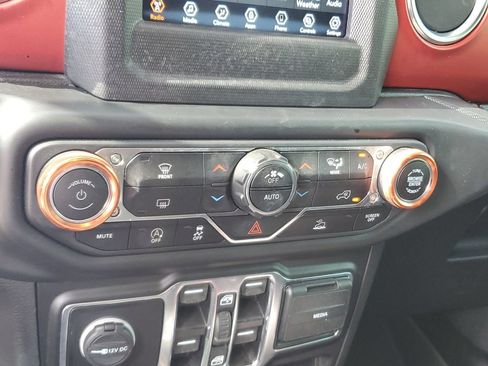 Used 2021 Jeep Gladiator Rubicon w/ Trailer Tow Package AWD/4WD image 21
