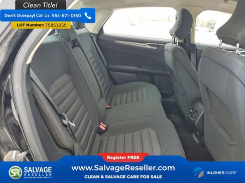 Used 2017 Ford Fusion SE image 13
