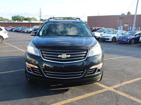 Used 2014 Chevrolet Traverse LTZ FWD image 3