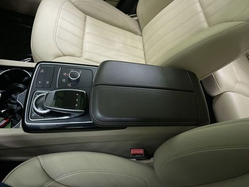 Used 2018 Mercedes-Benz GLE 350 4MATIC image 26