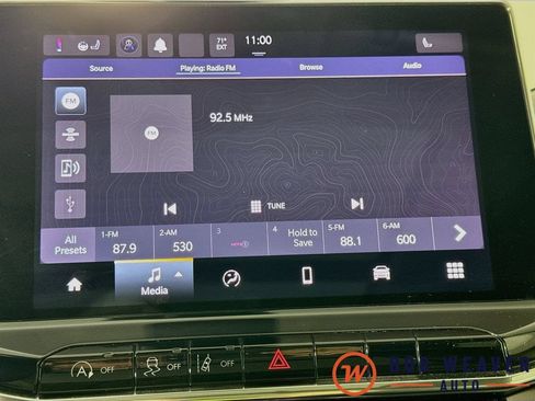 Used 2022 Jeep Compass Latitude w/ Sun and Sound Group AWD/4WD image 18