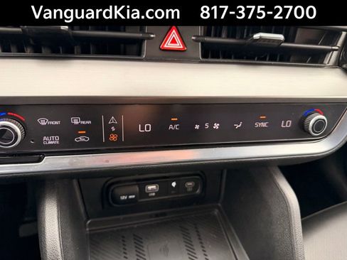 Certified 2025 Kia Sportage EX w/ Premium Package image 21