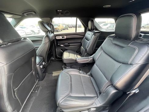 Used 2021 Ford Explorer ST w/ Equipment Group 401A AWD/4WD image 22
