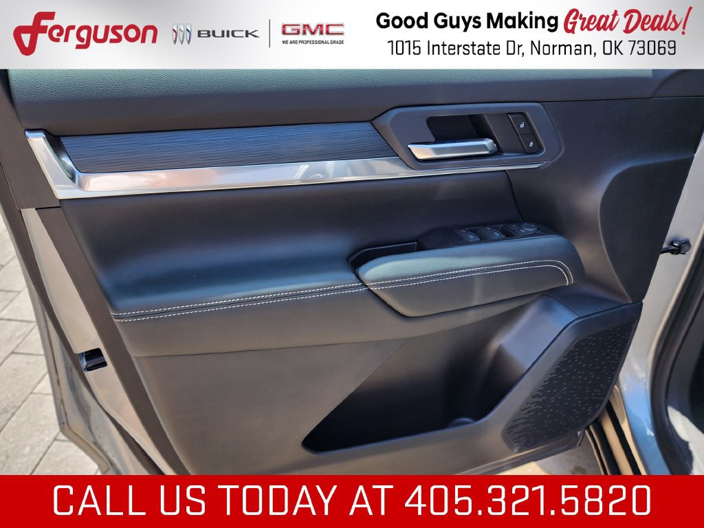 New 2027 GMC Terrain Elevation FWD image 13