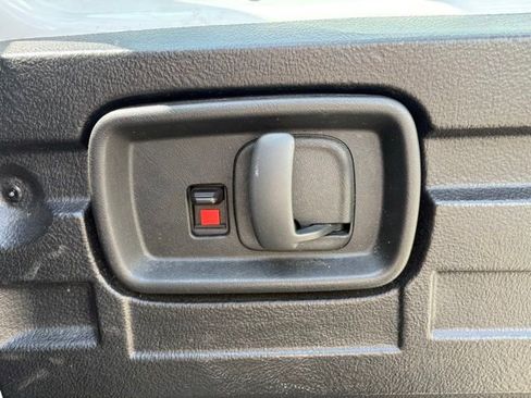 Used 2024 GMC Savana 2500 w/ Driver Convenience Package RWD image 11