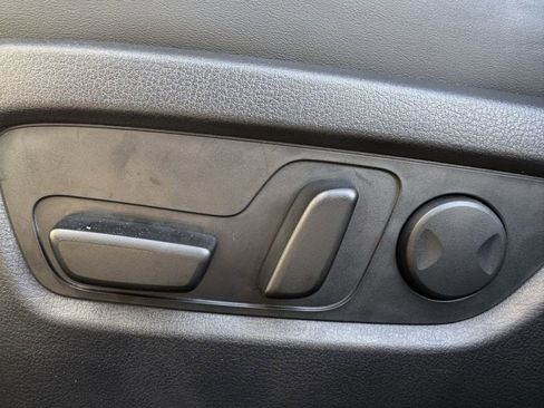 Used 2025 MAZDA CX-30 AWD 2.5 S w/ Premium Package image 30