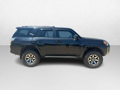 Used 2023 Toyota 4Runner TRD Off-Road Premium image 2