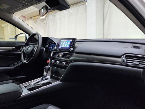 Used 2021 Honda Accord LX image 22