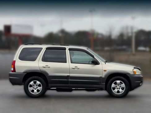 Used 2004 MAZDA Tribute LX w/ Luxury Pkg image 7