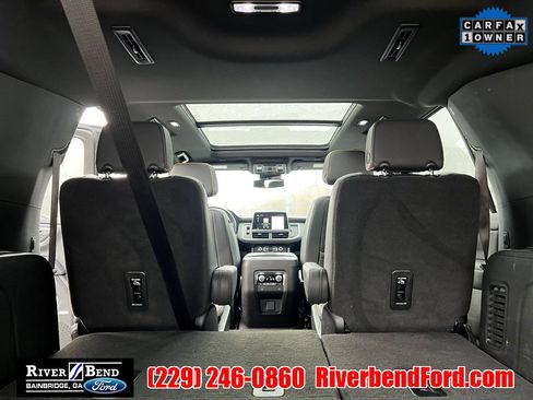 Used 2023 GMC Yukon XL AT4 image 10
