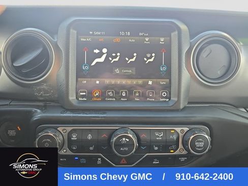 Used 2023 Jeep Wrangler Unlimited w/ Sun & Screen Package AWD/4WD image 19