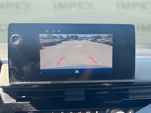 Used 2025 Honda Prologue Touring image 14