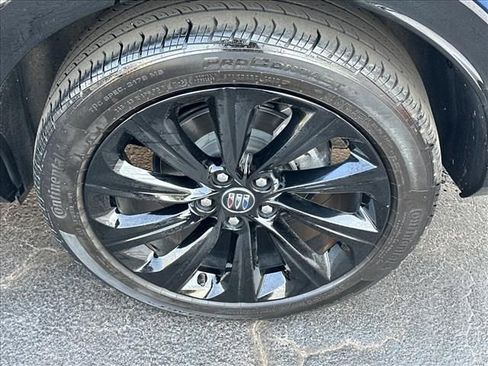 Certified 2025 Buick Envista Sport Touring w/ Experience Buick Package FWD image 33