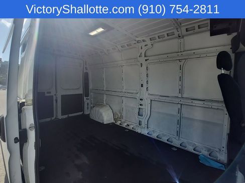 Used 2025 RAM ProMaster 2500 w/ Convenience Group image 16