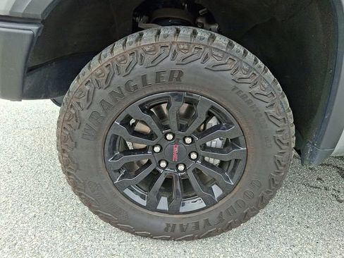 Used 2023 GMC Sierra 1500 AT4X AWD/4WD image 36